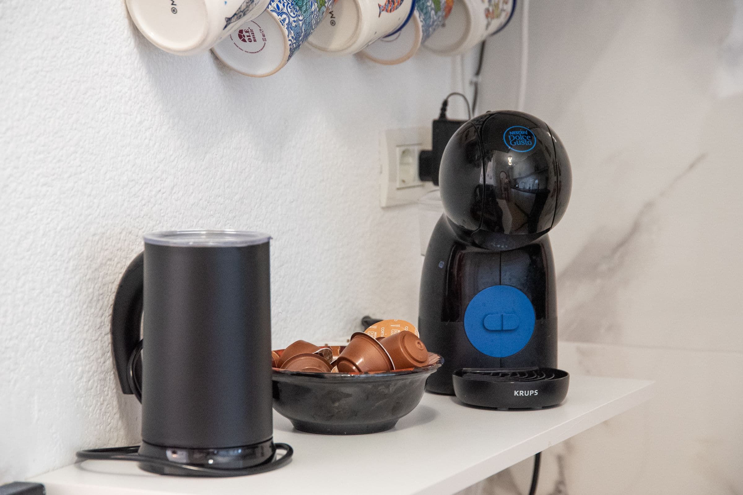 Coffee machine and kettle