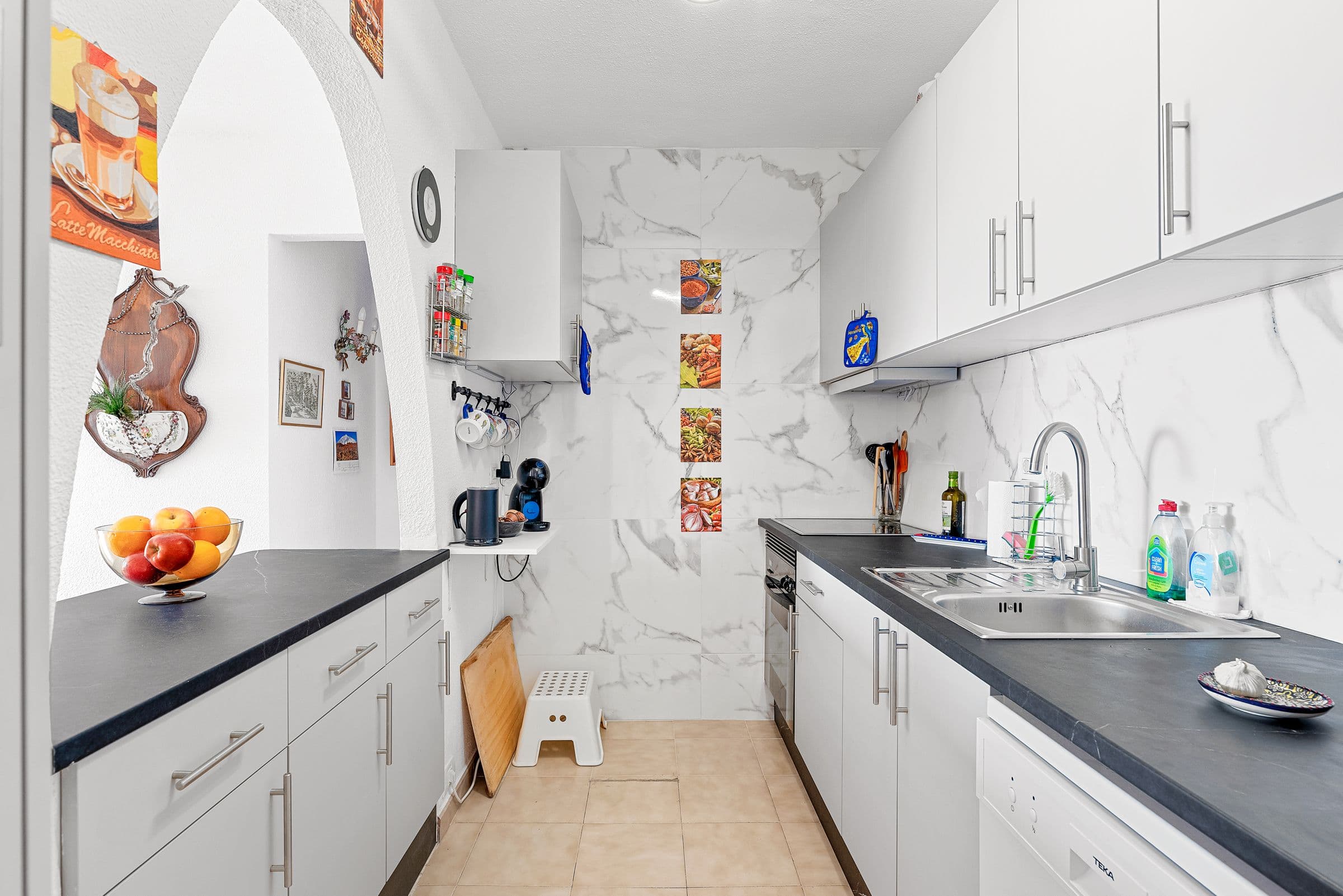 Fully equipped kitchen